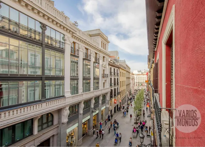 Tu Balcon En Madrid Para 3, Carretas 25